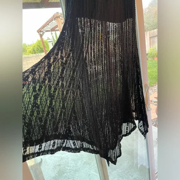 Killstar Black lace handkerchief Skirt - Picture 3 of 5